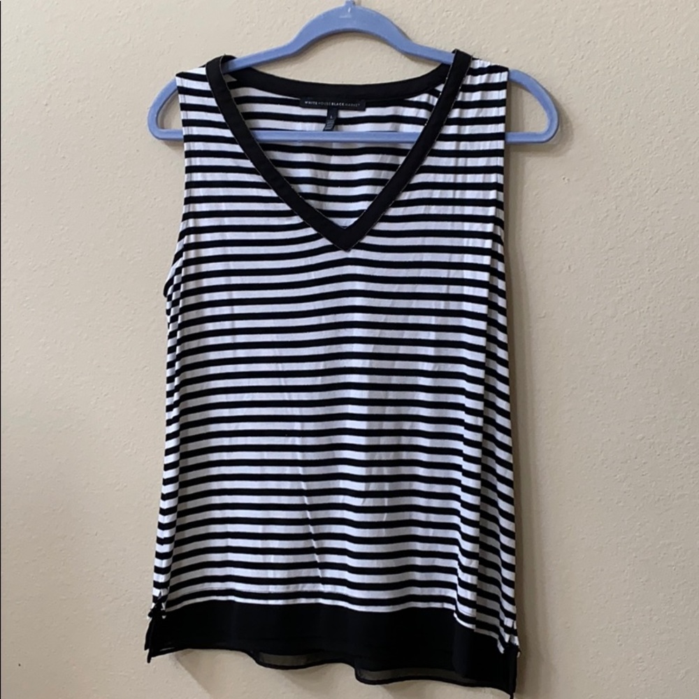 Sleeveless Black and White top